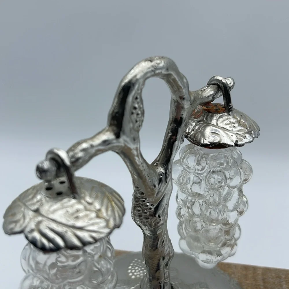 Curated Set of Grape Themed Collectible Decor Items‎